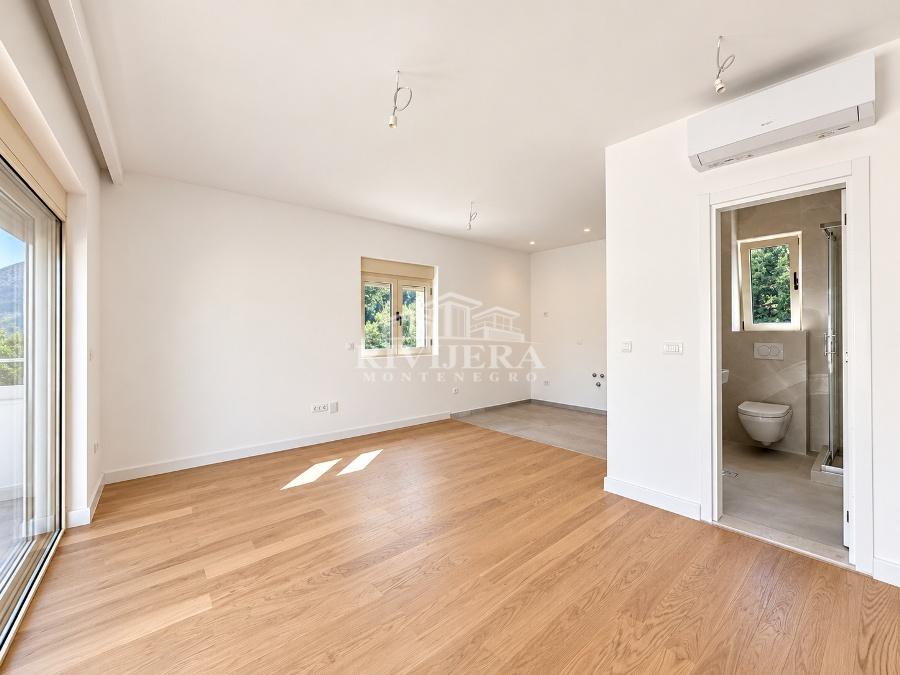 nekretnina_Rivijera_nekretnine_Ads_ad_oglasi_Kotor_Boka_bay_stan_Apartment_10 (4)
